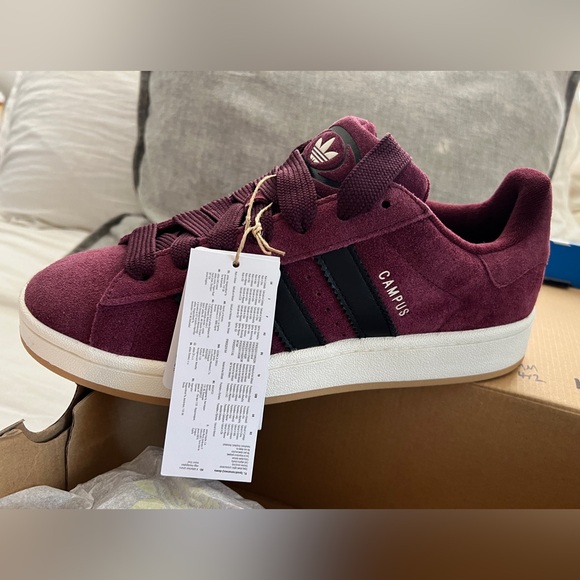 BNIB Adidas Campus Trainers - Burgundy suede -Size 8.5 M / 10.5 W / 42 EU - Picture 4 of 6